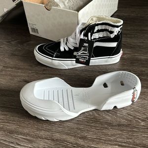 New Limited Edition Sandy Liang Vans Sk8 Hi Size 9 Lace Trim Black White